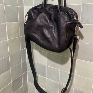 M0851 / CITY HANDBAG / BLACK / Almost brand new